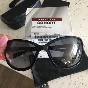 Oakley womens black polarized sunglasses